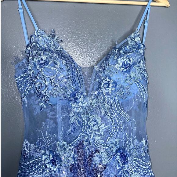 Portia & Scarlett PS24205 Floral Lace Bodice Sequin Mini Dress NWT Blue Size 2 - Picture 4 of 9